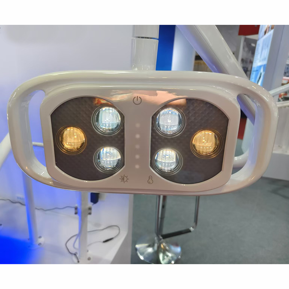 6LED 歯科口腔手術ランプ誘導センサーライト LED 歯科 - Teeth Whitening Light のレビューと価格