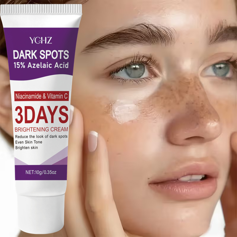 シミを薄くし、肌を明るくするクリーム - ナイアシンアミド、 - Charcoal Whitening Paste のレビューと価格